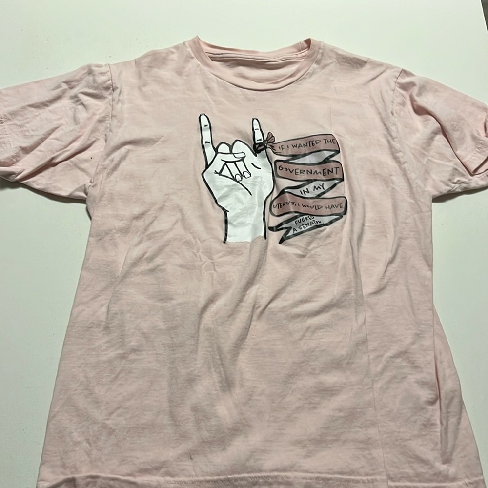 Pink t shirt no name brand